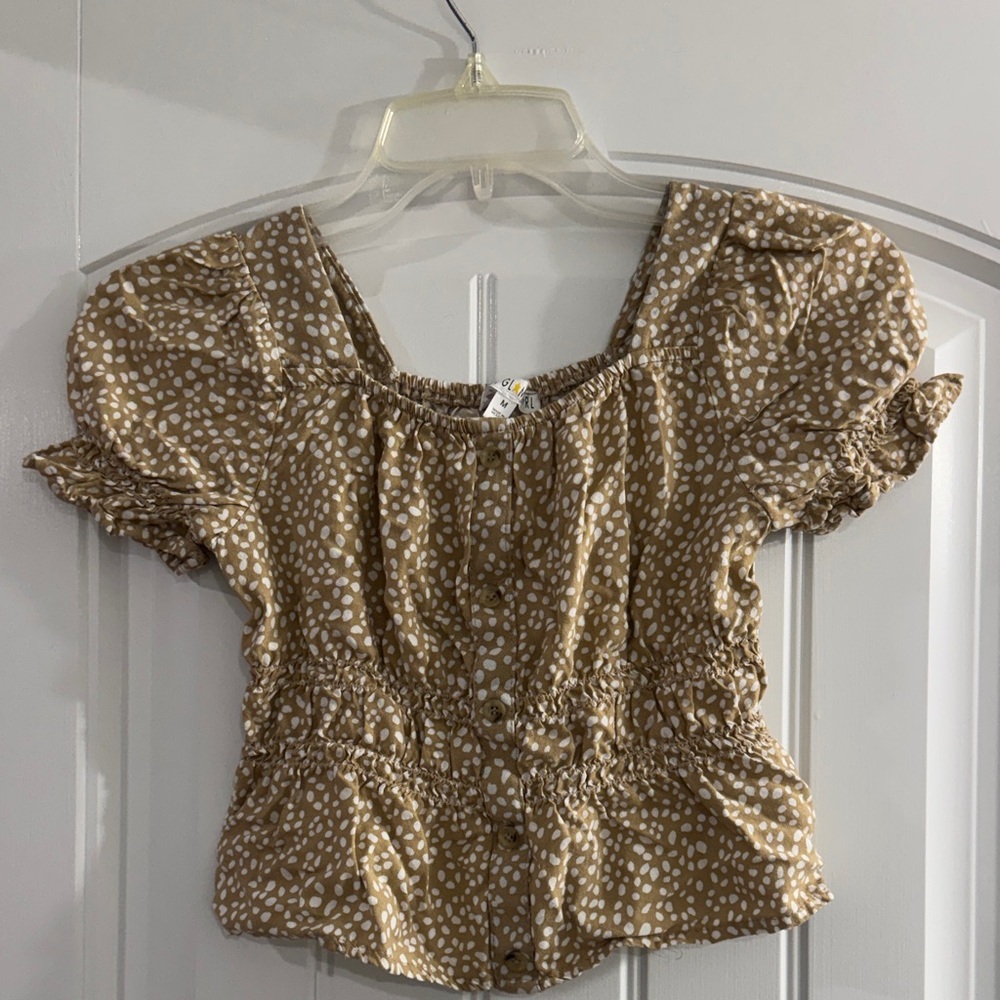 Love, Glam Girl Polka Dot Puff Sleeve Top        Girls Size- M